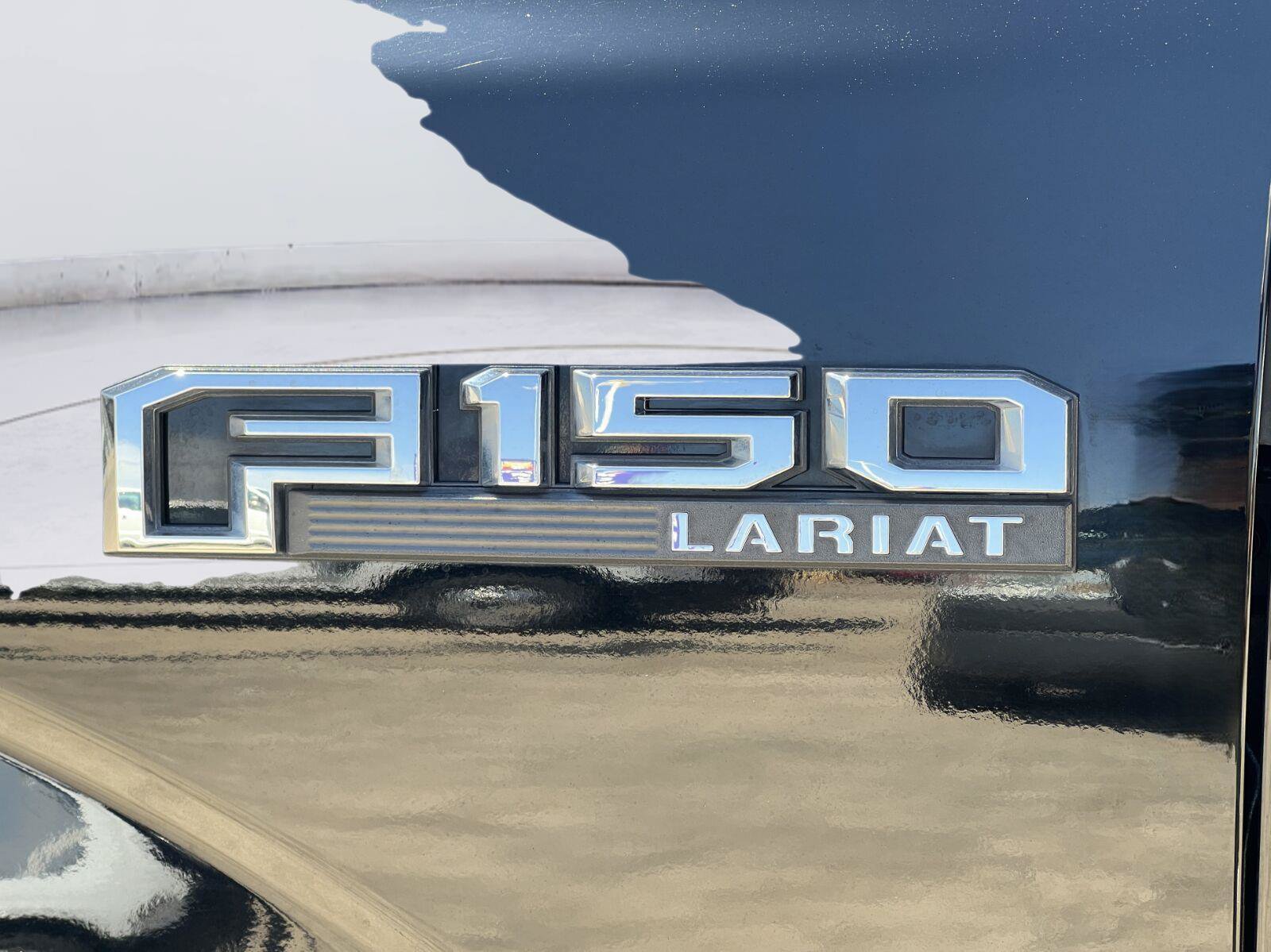 Used 2017 Ford F150 Lariat RWD image 11