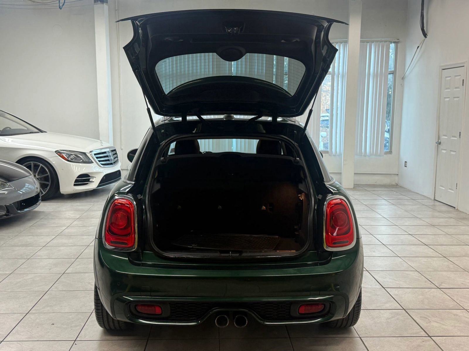 Used 2016 MINI Cooper S image 19