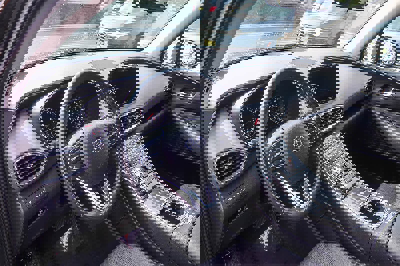 Used 2023 Hyundai Santa Fe SEL image 24