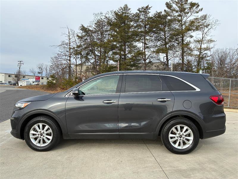 Used 2019 Kia Sorento LX image 8