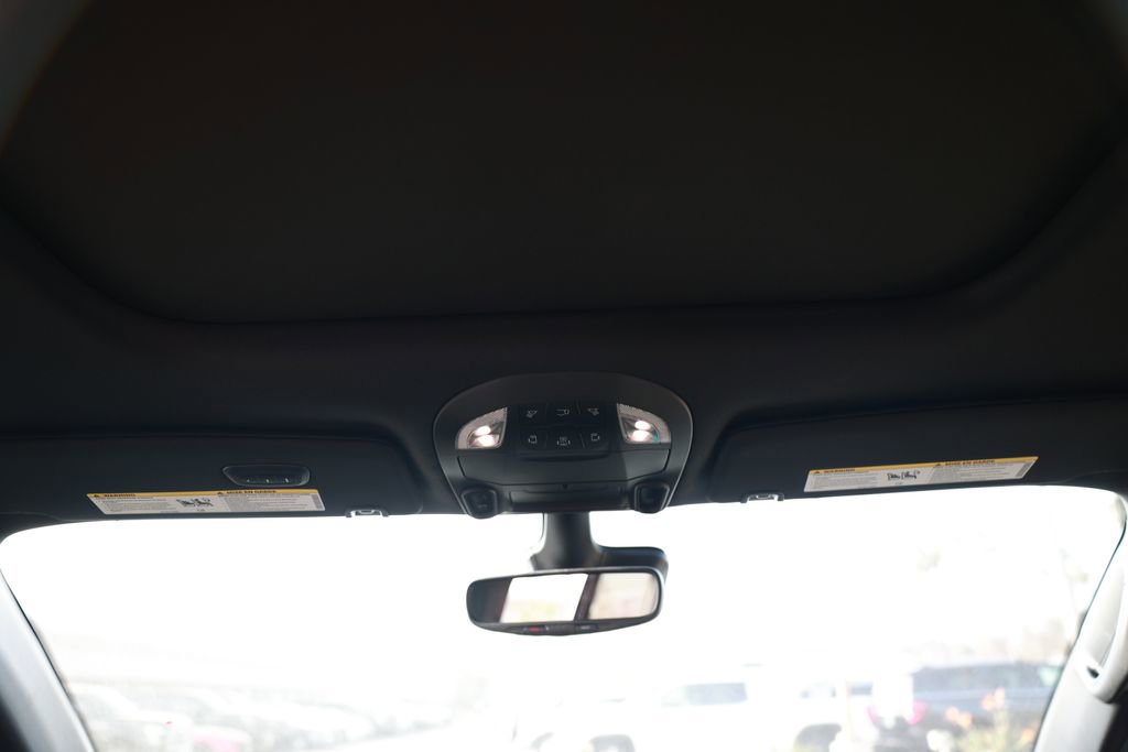 New 2026 Chrysler Pacifica Limited image 28