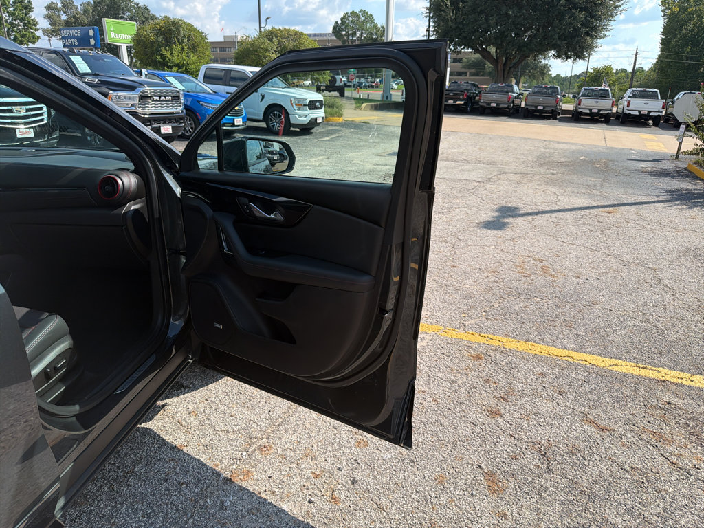 Used 2019 Chevrolet Blazer RS FWD image 22