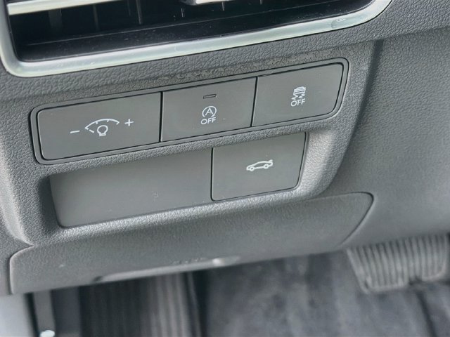 Certified 2025 Hyundai Sonata SE FWD image 10