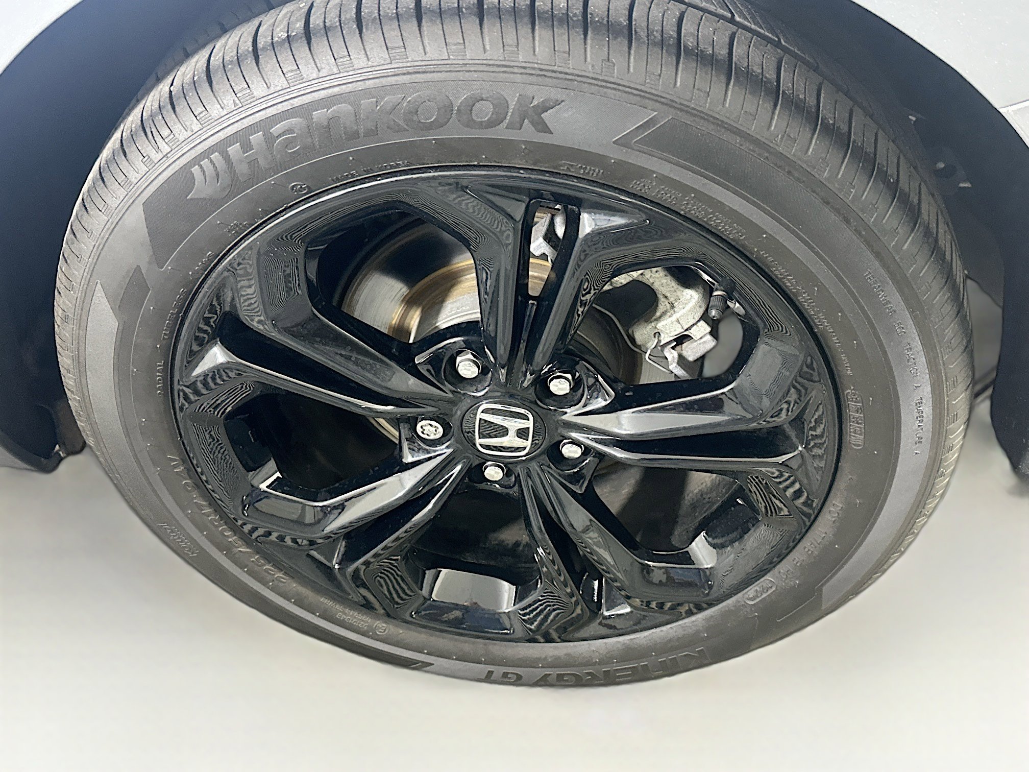 Used 2025 Honda Accord SE image 11