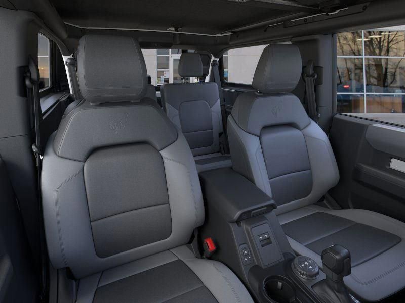 Used 2024 Ford Bronco Big Bend image 35