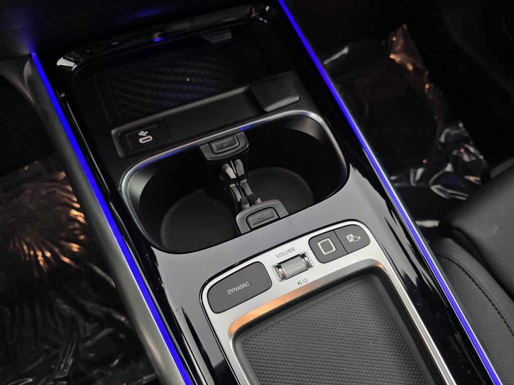 Certified 2025 Mercedes-Benz GLA 250 image 22