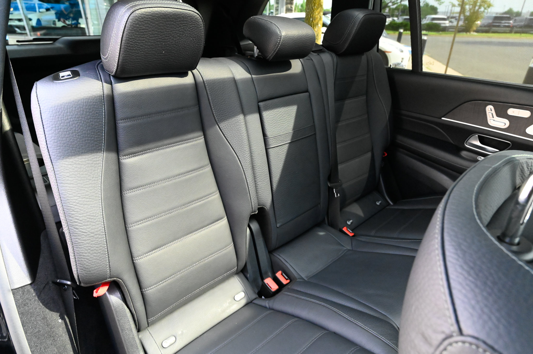 Used 2021 Mercedes-Benz GLS 580 4MATIC image 55