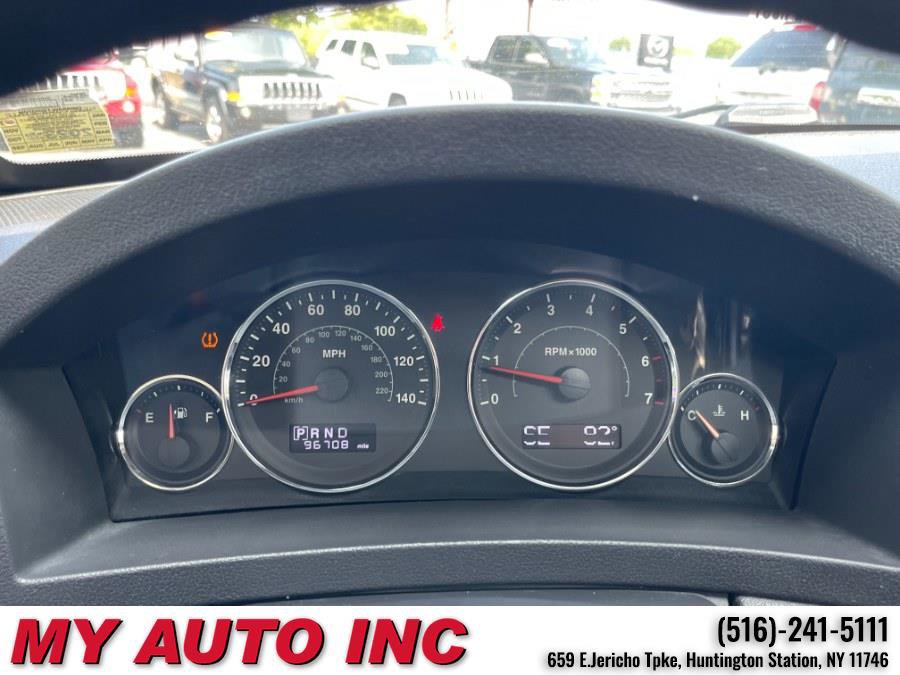 Used 2009 Jeep Grand Cherokee Laredo image 19