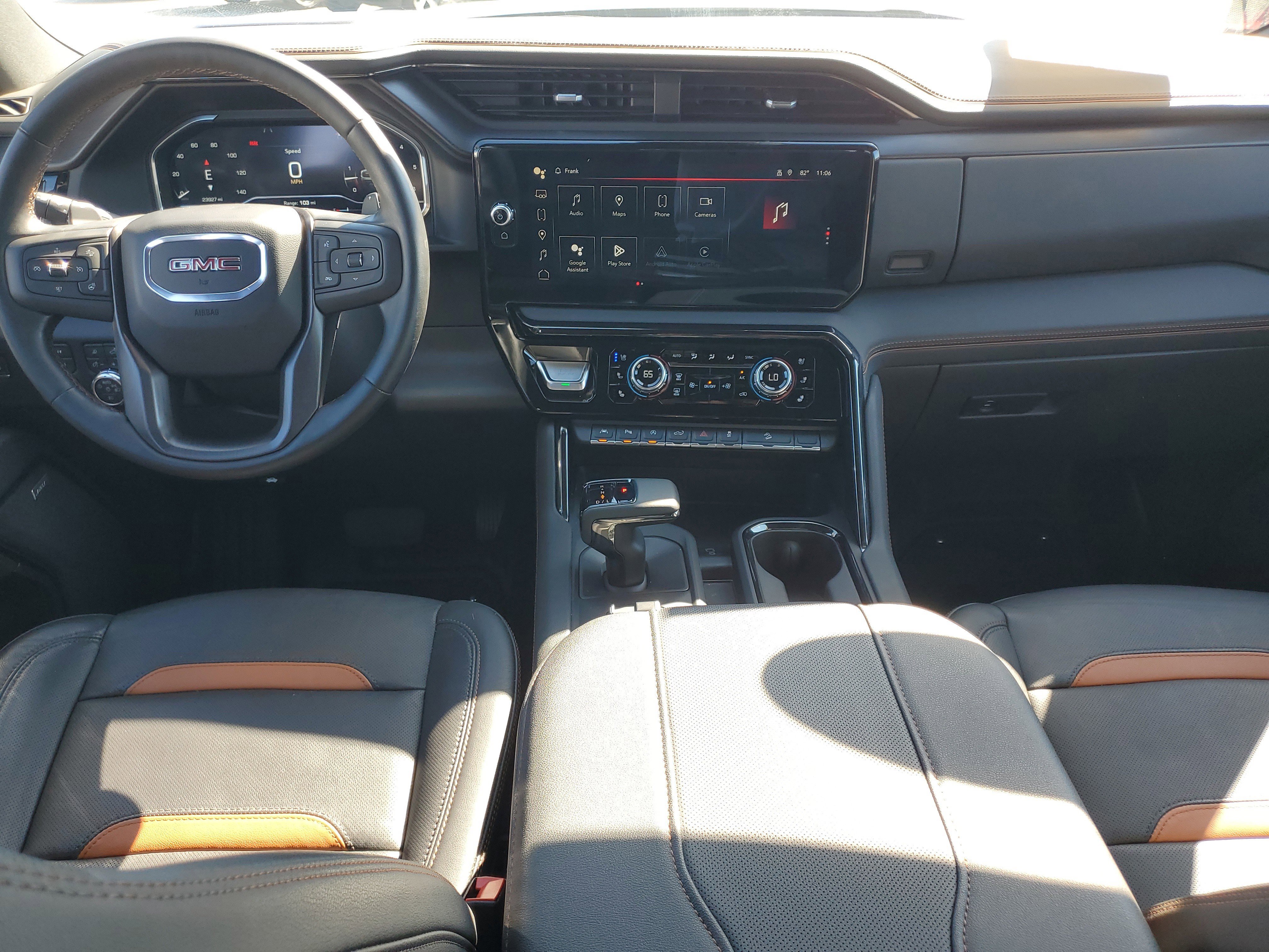 Used 2024 GMC Sierra 1500 AT4 w/ Technology Package image 15