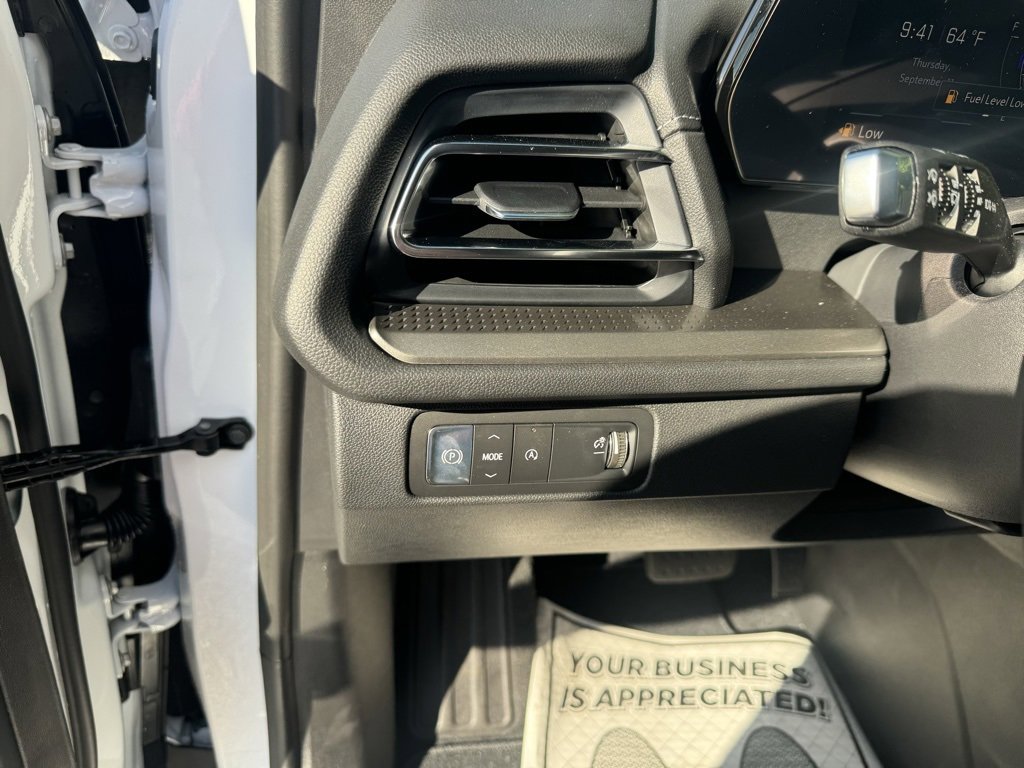 New 2026 Chevrolet Traverse LT image 19