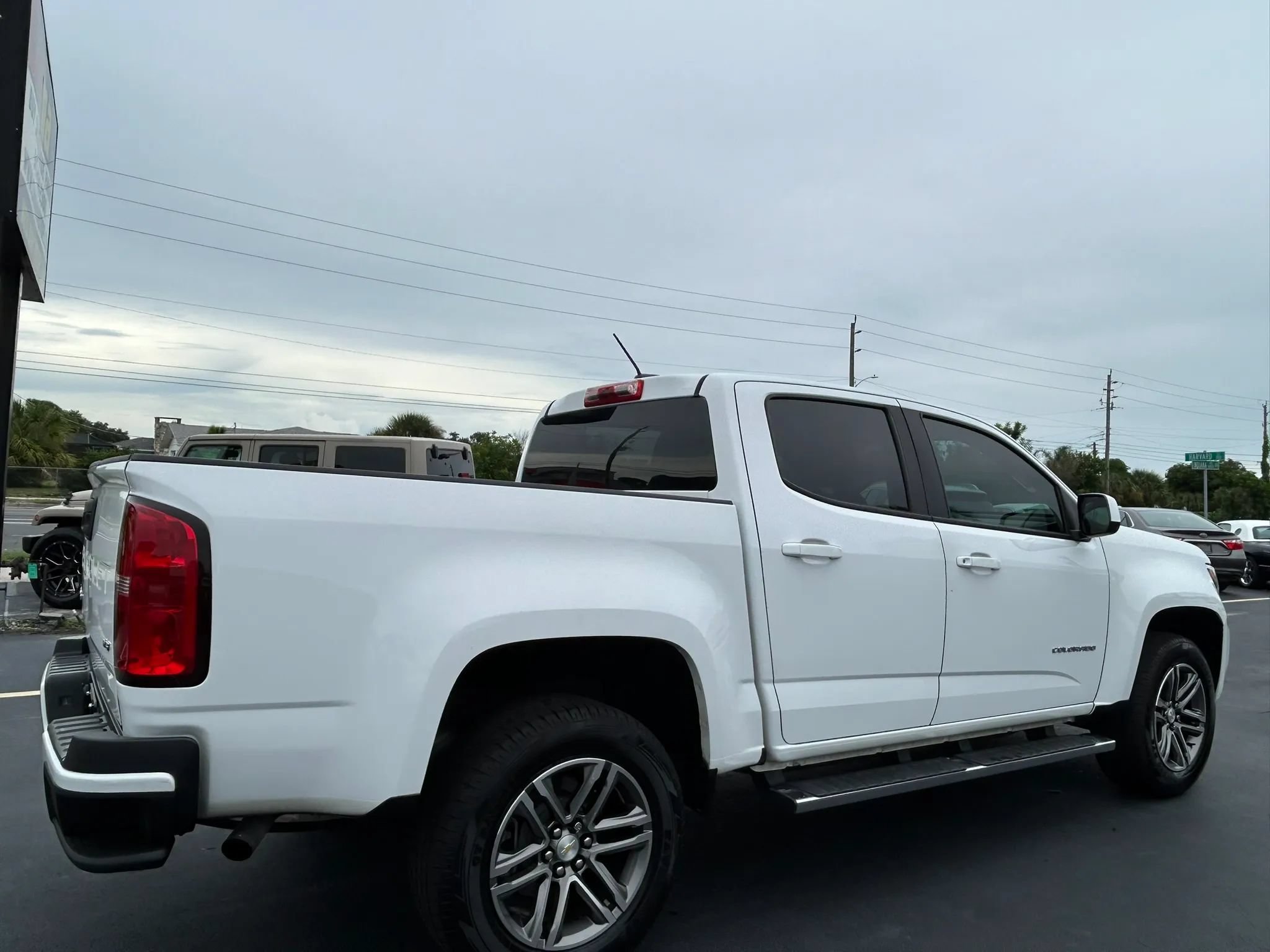 Used 2021 Chevrolet Colorado W/T w/ Custom Special Edition RWD image 12
