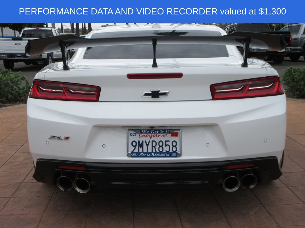 Used 2018 Chevrolet Camaro ZL1 RWD image 3