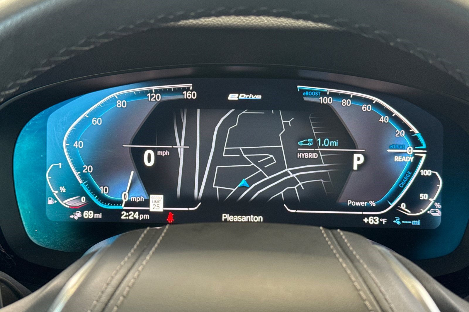 Used 2023 BMW 530e w/ Premium Package RWD image 35