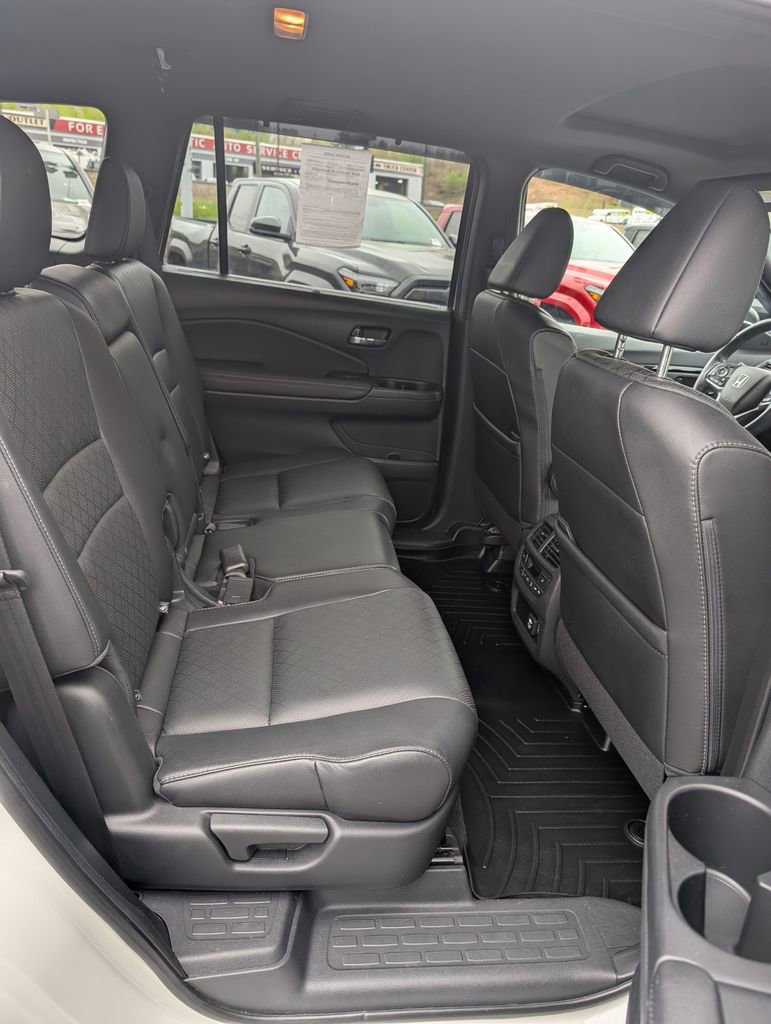 Used 2019 Honda Passport Touring image 18