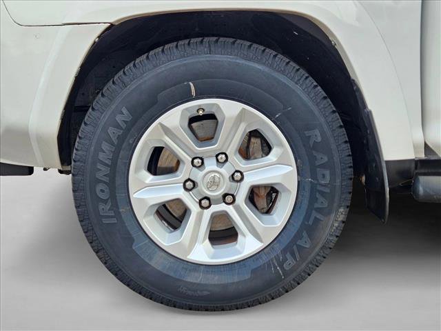 Used 2016 Toyota 4Runner SR5 image 25