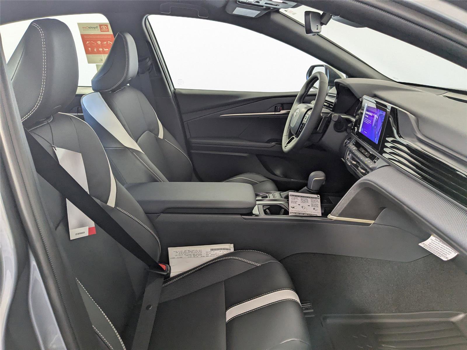 New 2026 Toyota Camry SE image 4