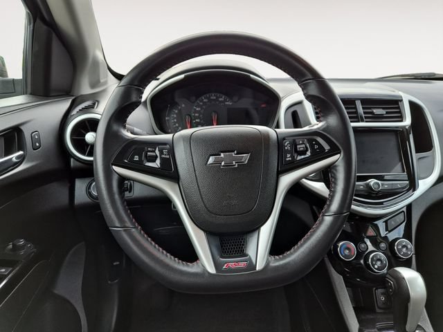 Used 2018 Chevrolet Sonic LT w/ True North Edition FWD image 12