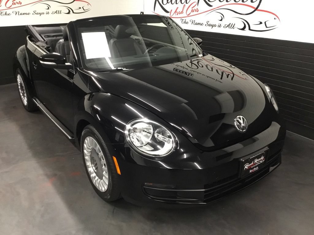Used 2013 Volkswagen Beetle 2.5 FWD image 2