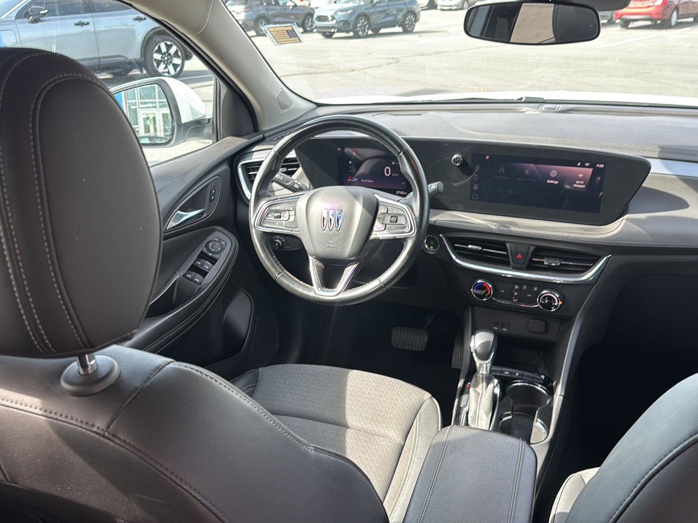 Used 2024 Buick Encore GX Preferred image 25