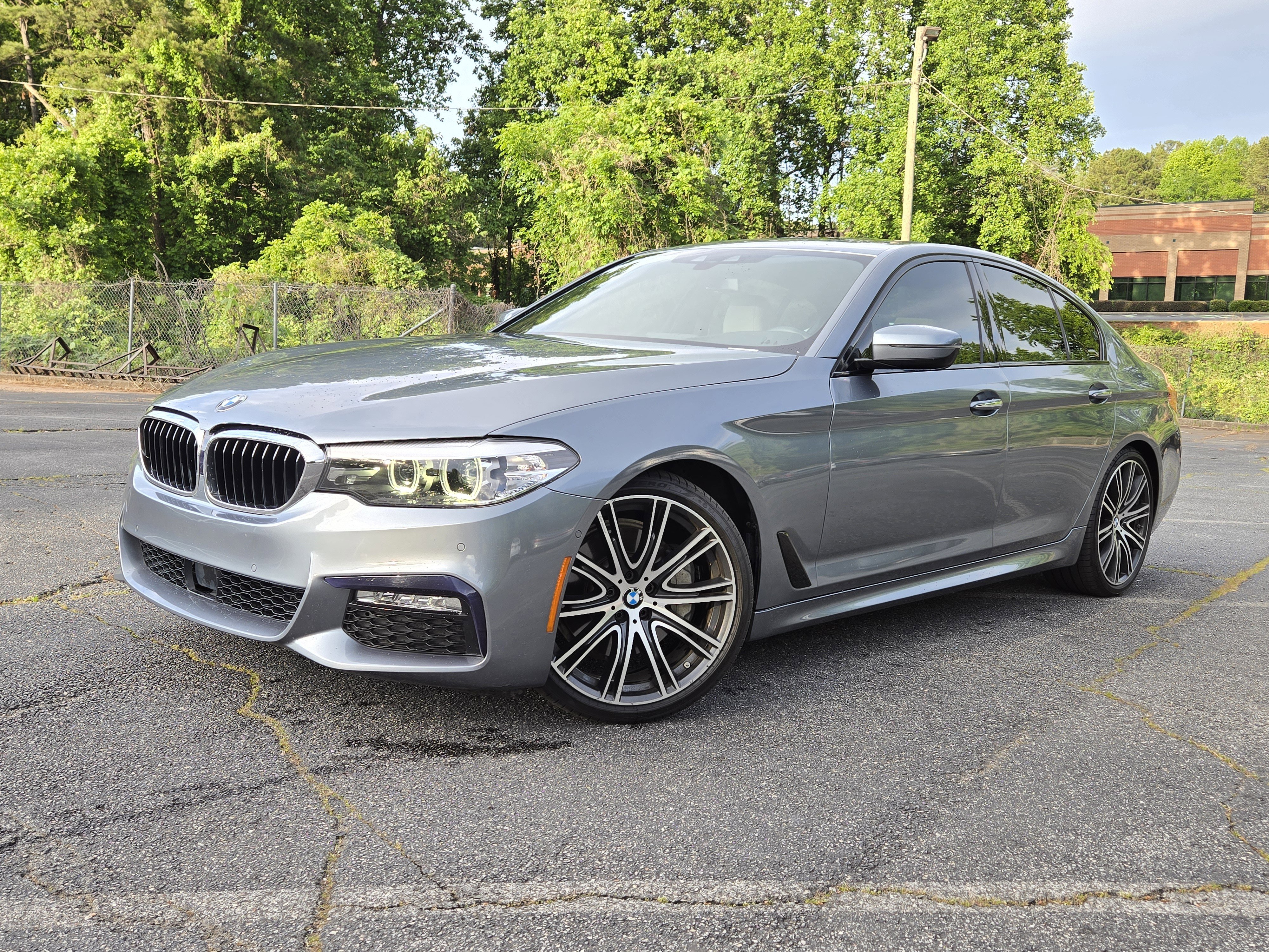 Used 2018 BMW 540i RWD image 1