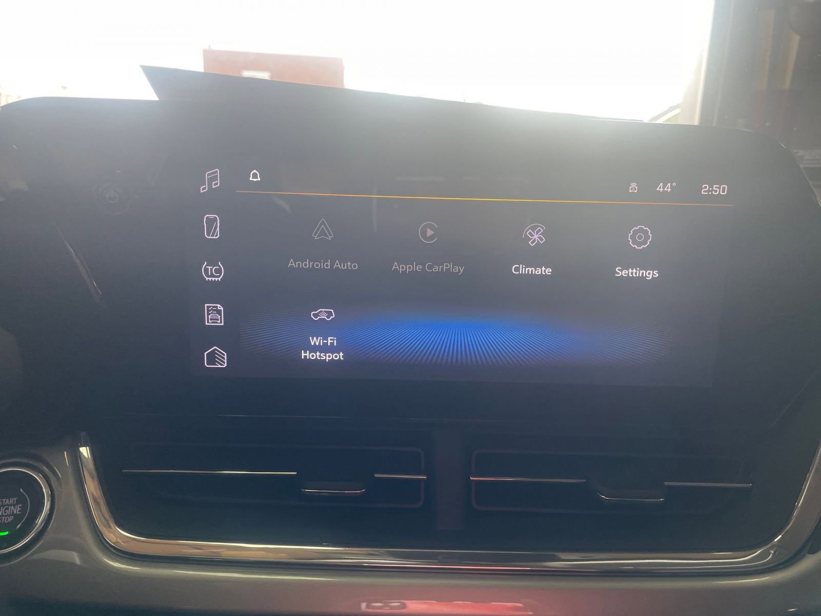 Used 2025 Chevrolet Trax LT image 21