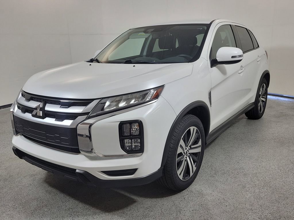 Used 2020 Mitsubishi Outlander Sport SE image 3