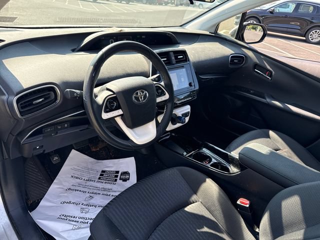 Used 2017 Toyota Prius Three FWD image 16