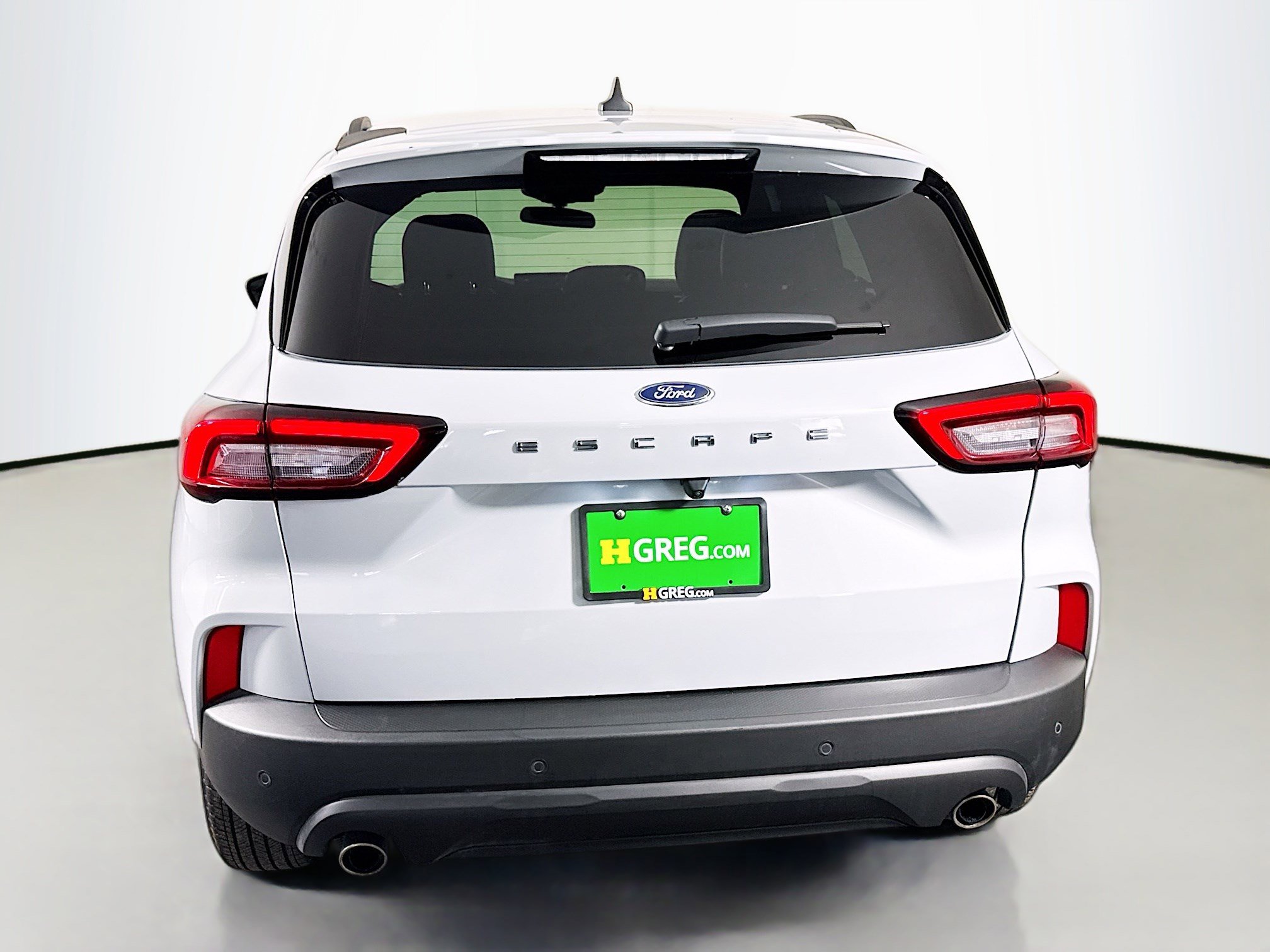 Used 2025 Ford Escape ST-Line w/ Tech Pack #1 FWD image 8
