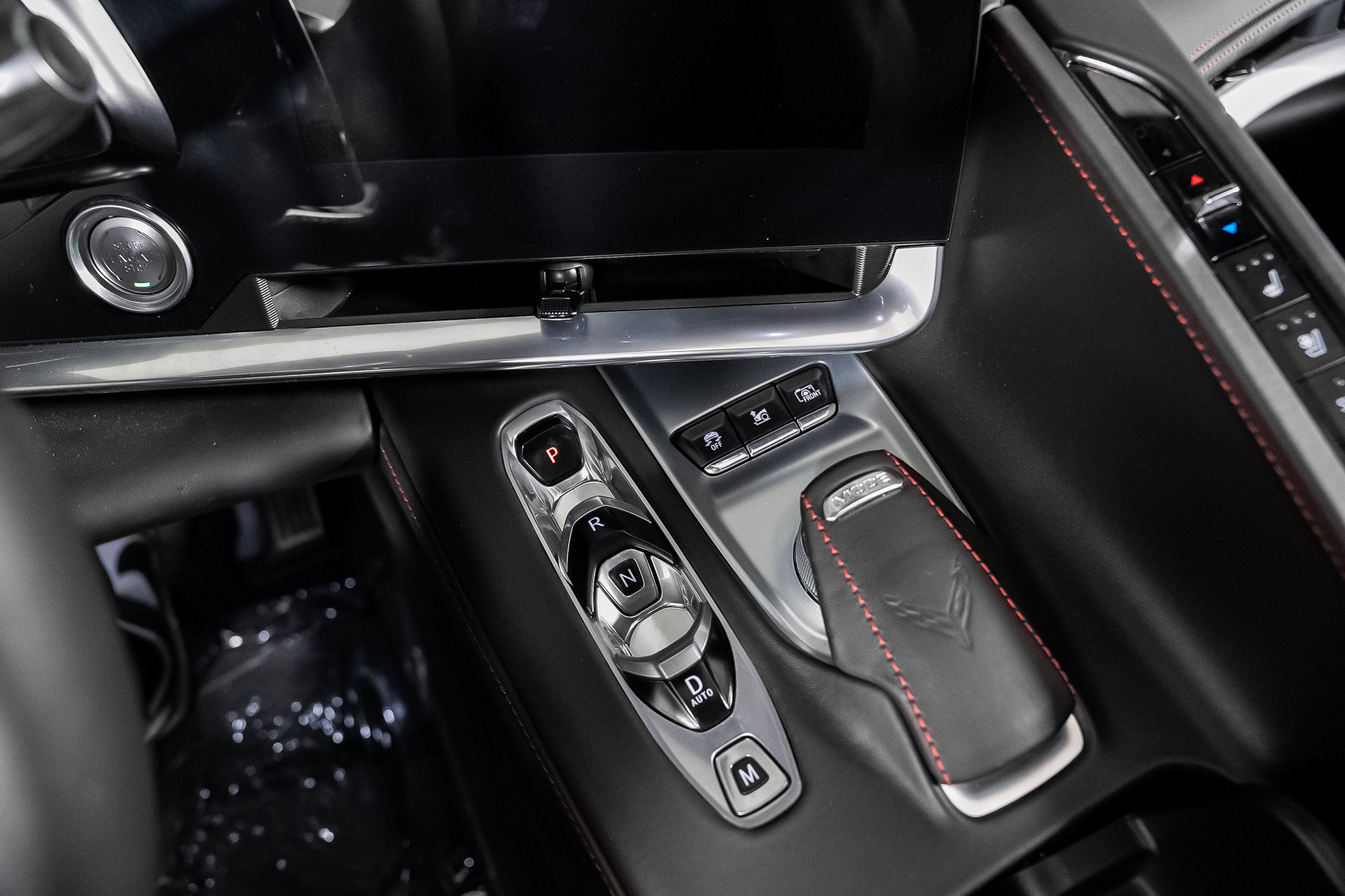 Used 2023 Chevrolet Corvette Stingray Premium Cpe w/ Z51 Performance Package RWD image 47