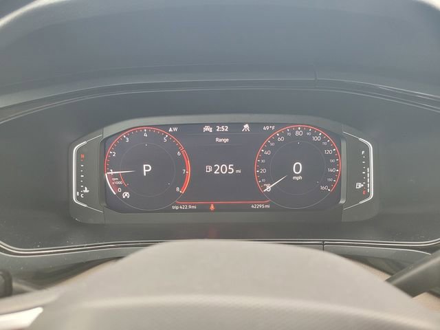 Used 2022 Volkswagen Taos SEL image 29