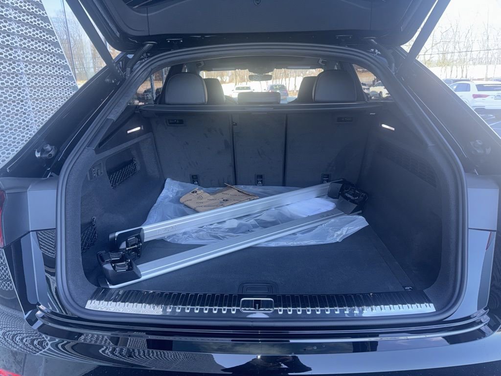 New 2026 Audi RS Q8 performance image 40