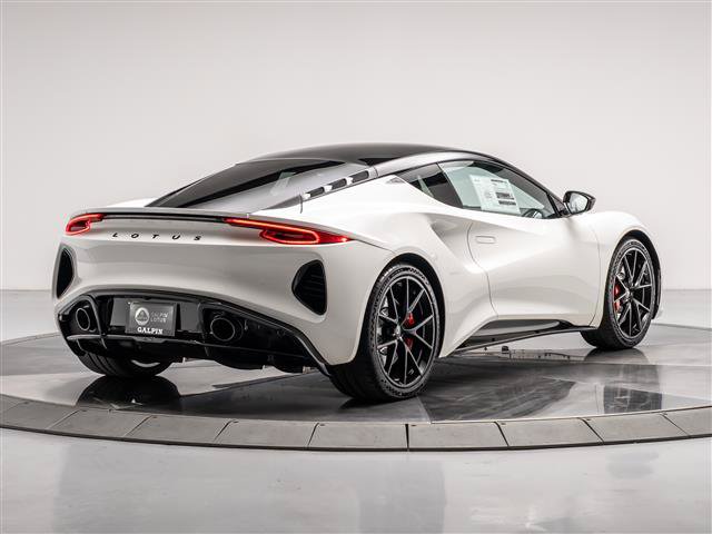 Used 2025 Lotus Emira RWD image 5