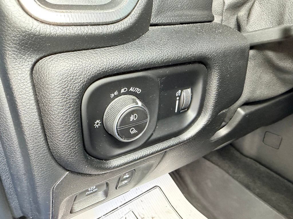Used 2022 RAM 1500 Sport w/ Rebel Level 2 Equipment Group AWD/4WD image 17