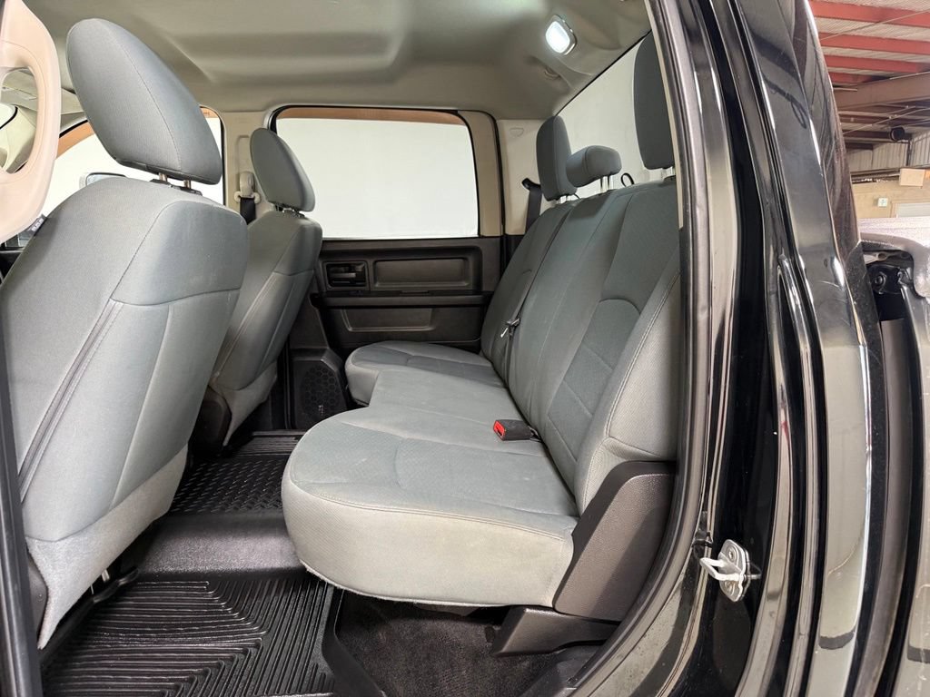 Used 2014 RAM 1500 Express w/ Black Ram 1500 Express Group RWD image 15