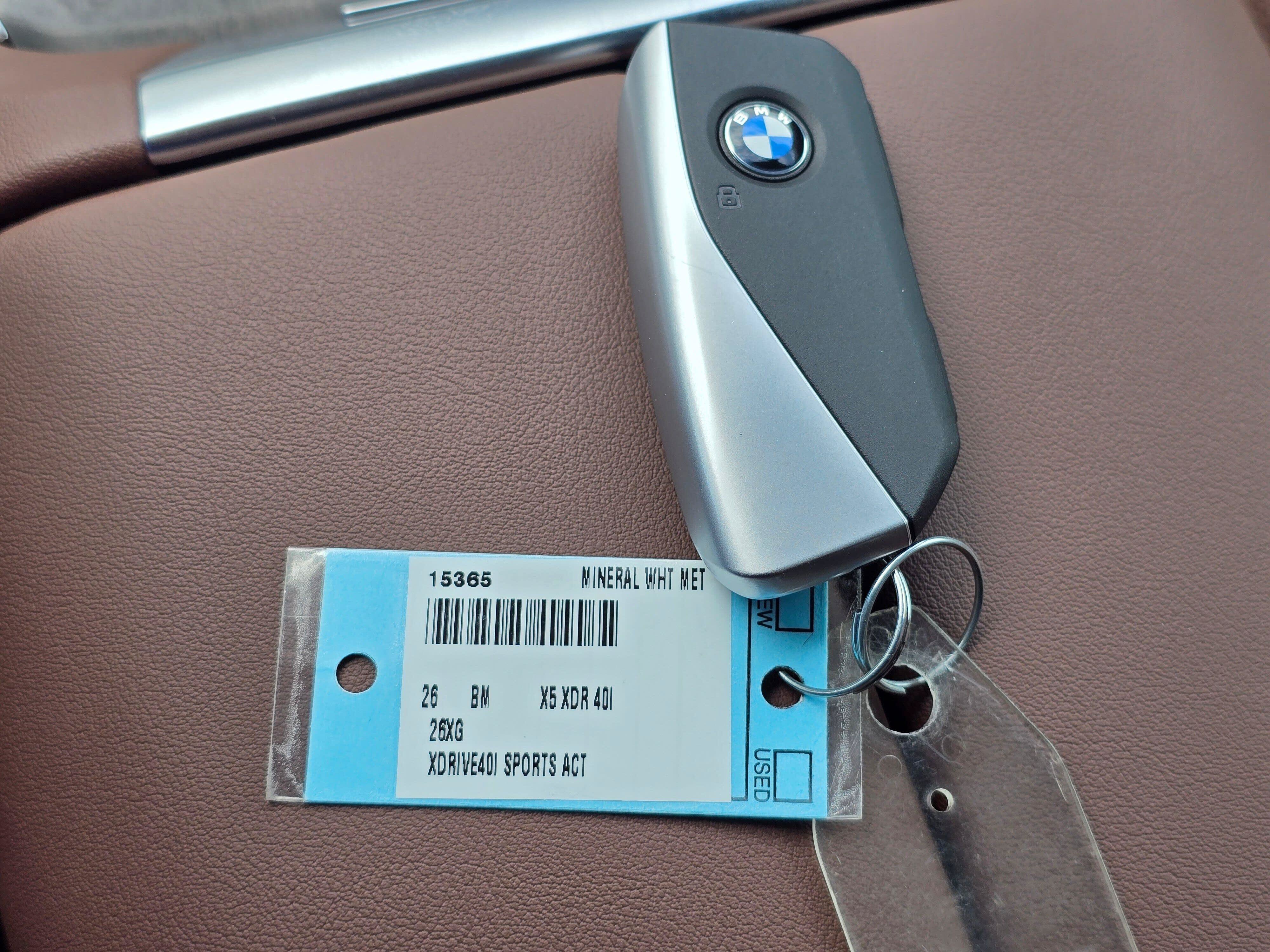 New 2026 BMW X5 xDrive40i w/ M Sport Package AWD/4WD image 32