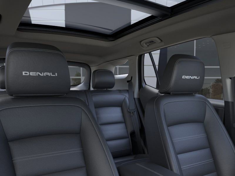 Used 2024 GMC Terrain Denali w/ Denali Premium Package image 24