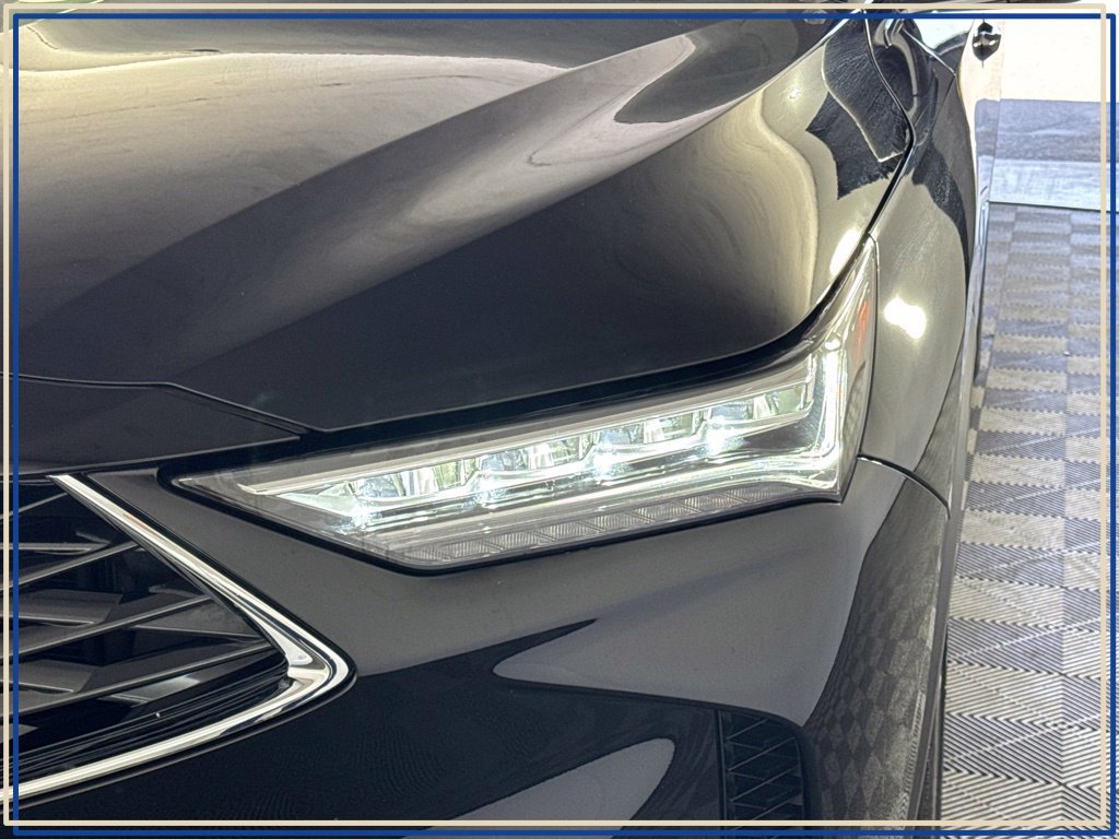 Used 2025 Acura MDX w/ Technology Package FWD image 42