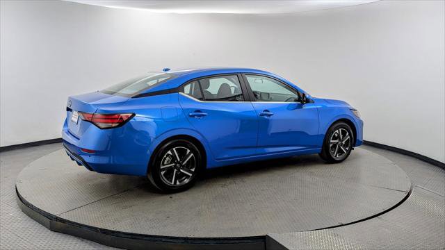 Used 2025 Nissan Sentra SV image 7