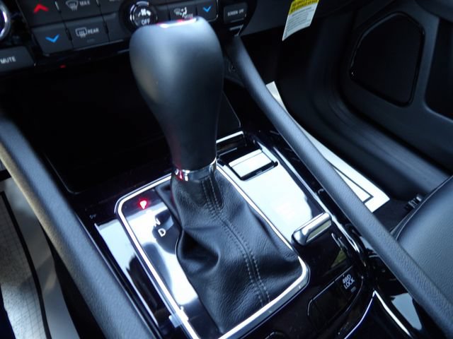 New 2026 Jeep Compass Latitude AWD/4WD image 25