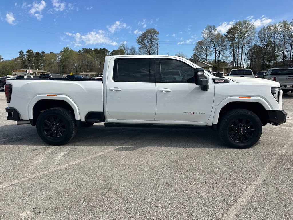 Used 2024 GMC Sierra 2500 AT4 w/ AT4 Premium Plus Package AWD/4WD image 5