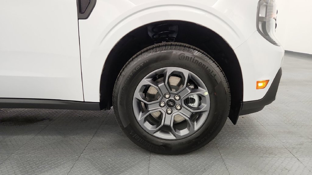 New 2026 Ford Maverick XLT FWD image 24