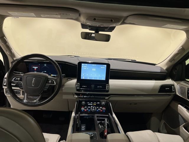 Used 2019 Lincoln Navigator L Reserve AWD/4WD image 20