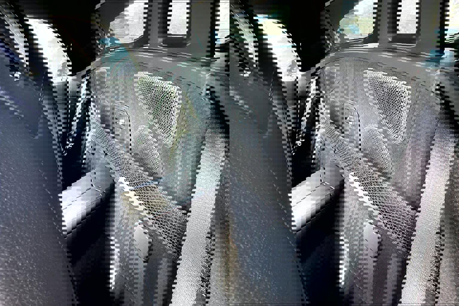 Used 2024 BMW Z4 sDrive30i w/ Shadowloine Package image 21