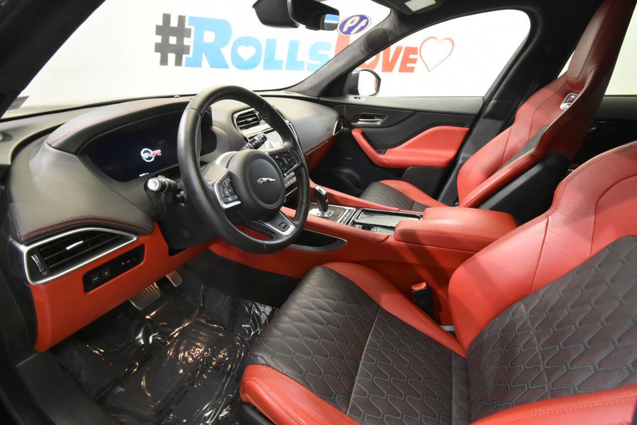 Used 2019 Jaguar F-PACE SVR AWD/4WD image 12
