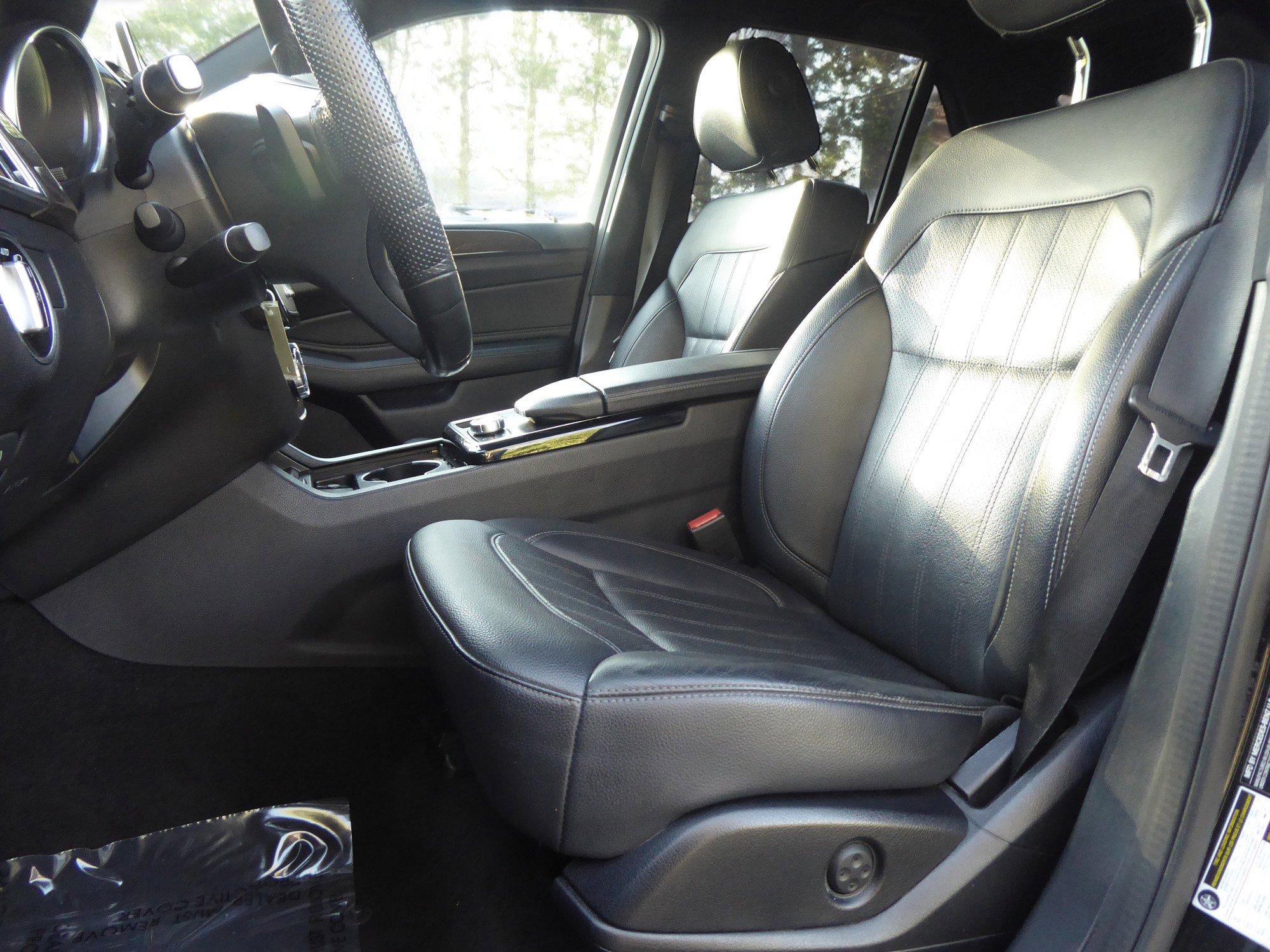 Used 2019 Mercedes-Benz GLE 400 4MATIC image 15