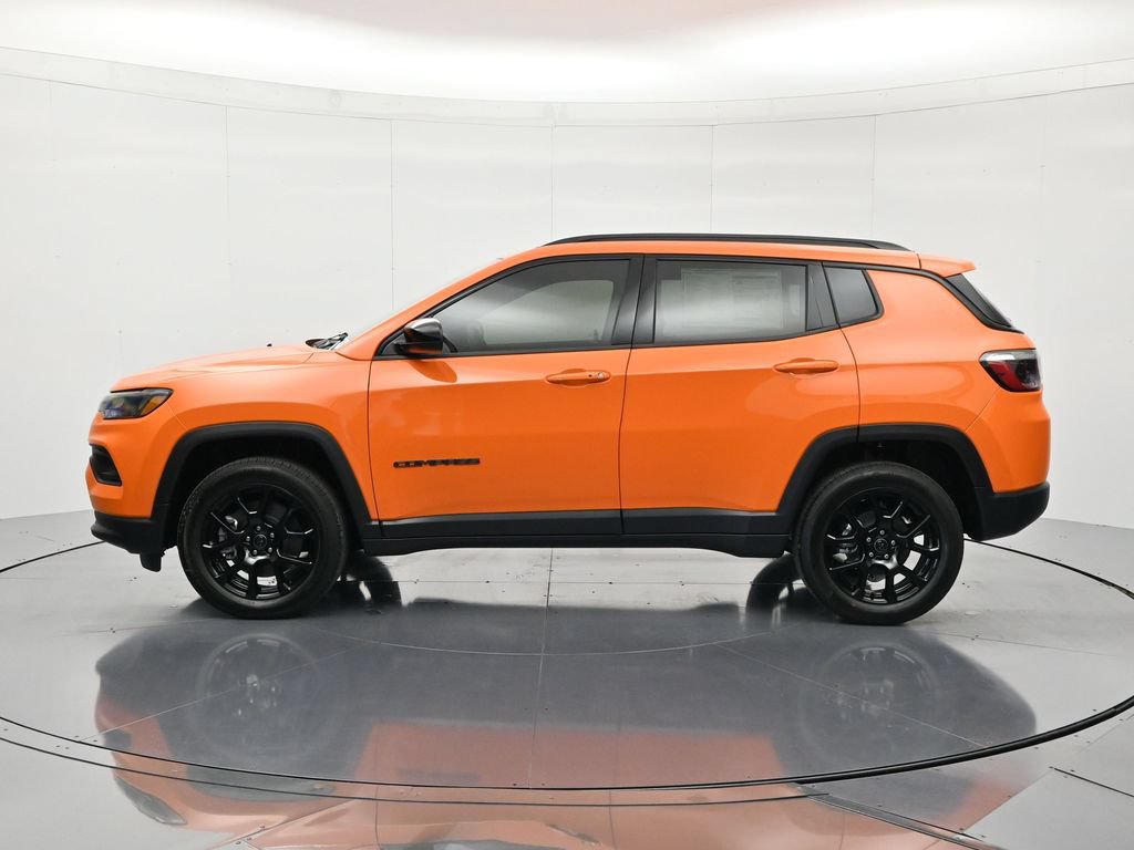 New 2026 Jeep Compass Latitude AWD/4WD image 8