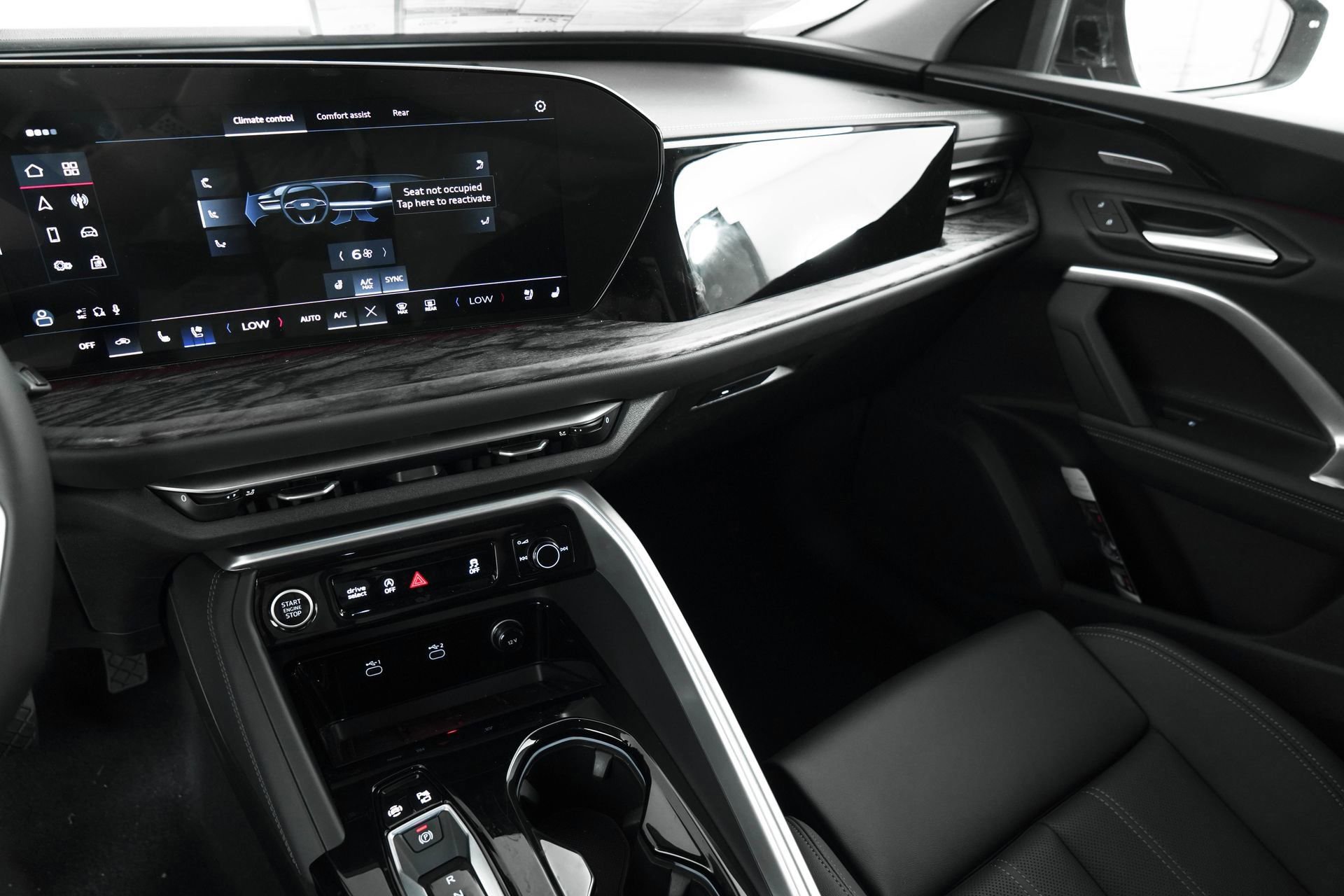 New 2025 Audi Q5 Premium Plus image 12