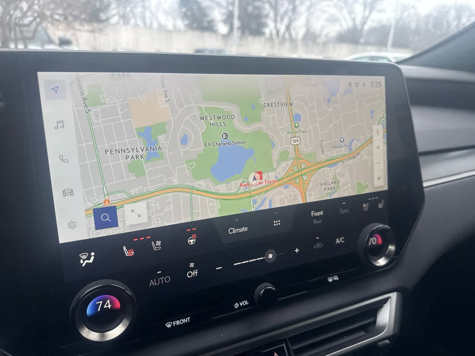 Used 2023 Lexus RX 500h F Sport image 9