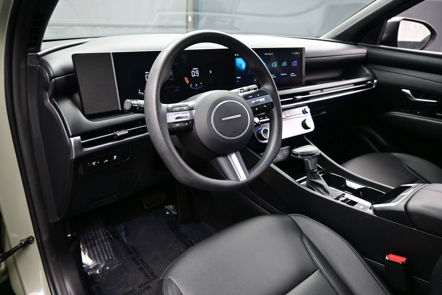 Certified 2026 Hyundai Santa Cruz SEL AWD/4WD image 13