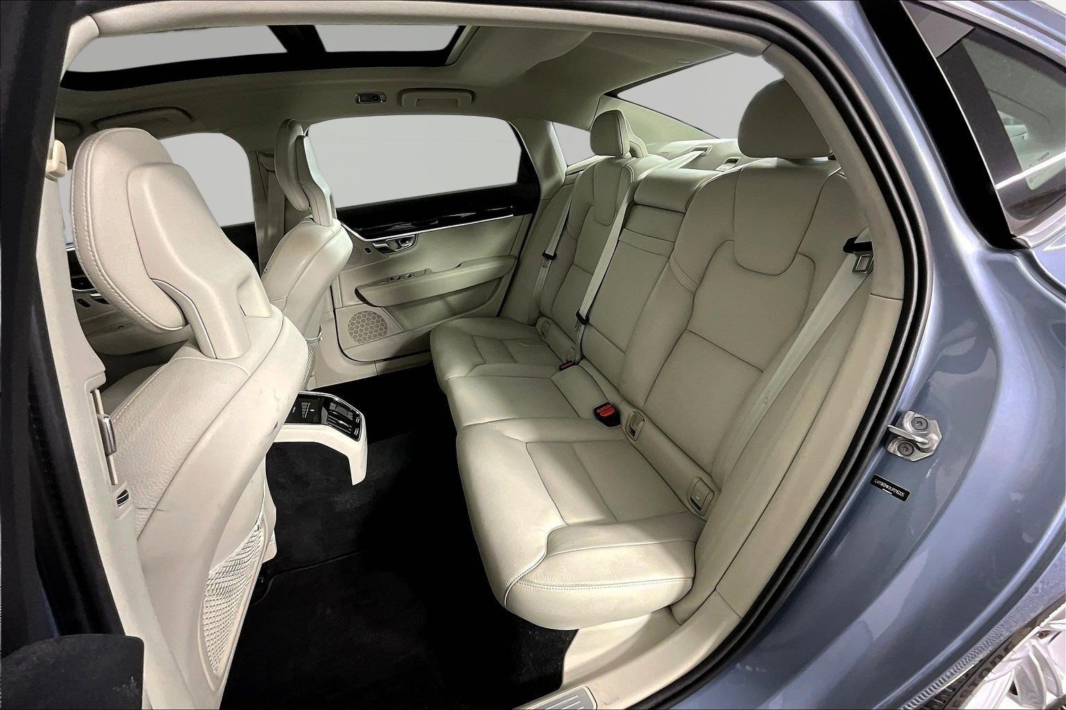 Used 2018 Volvo S90 T5 Momentum w/ Convenience Package AWD/4WD image 21